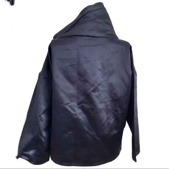 Dasun Navy Blue Silk High Neck Top - Picture 2 of 6